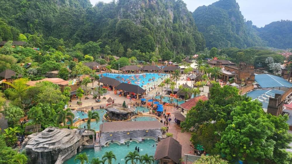 Hotspring 2 Room 1512 Suite Sunway Onsen With Theme Park View 4 Pax Tambun Buitenkant foto
