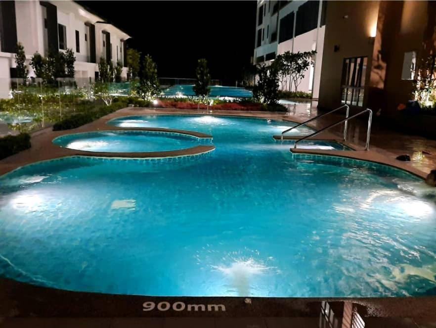 Hotspring 2 Room 1512 Suite Sunway Onsen With Theme Park View 4 Pax Tambun Buitenkant foto